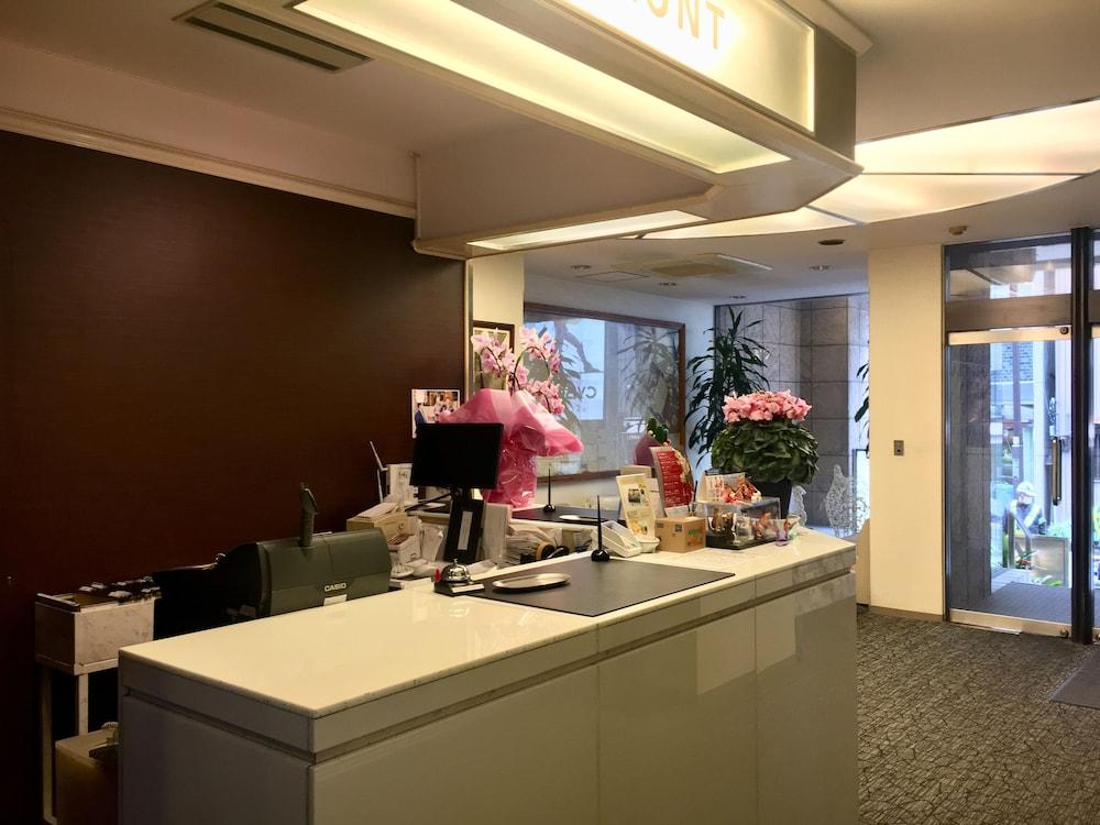 Ueno Terminal Hotel Tokyo prefektur Exteriör bild